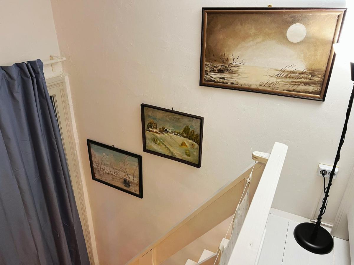 Mimi Gallery Apartment Budapest Luaran gambar
