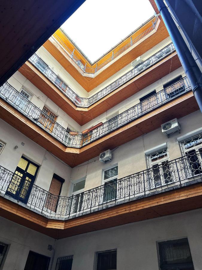 Mimi Gallery Apartment Budapest Luaran gambar